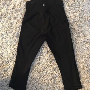 High-waisted Lululemon cropped leggings
